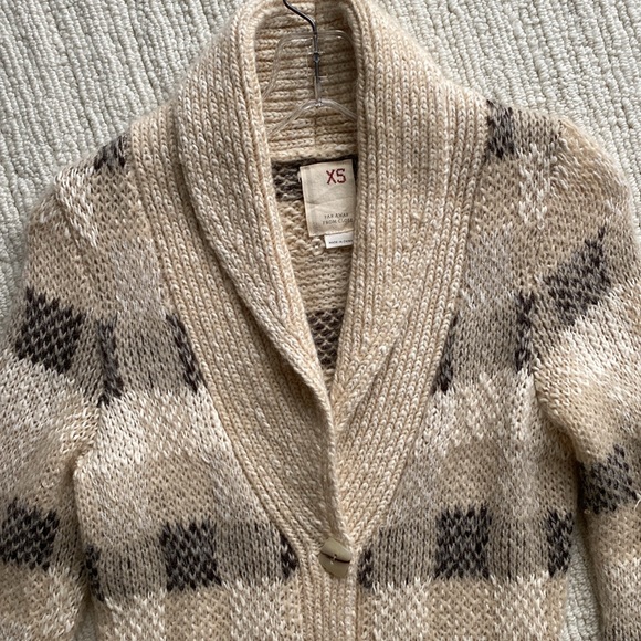 Sweater coat.  Xs. By far away from close from Anthropologie’s.  Tan plaid. - Picture 4 of 7